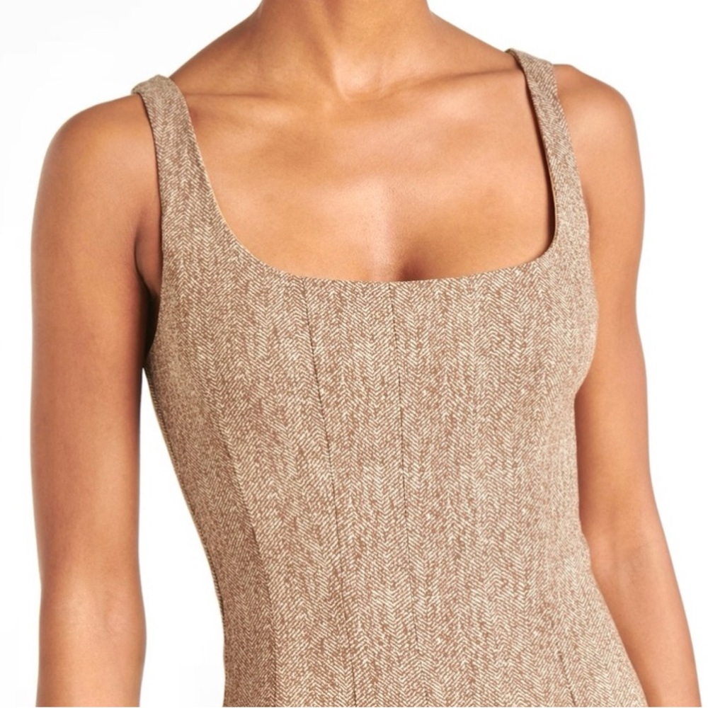 🌺🎉HP🎉🌺 NWT Staud Wells Midi Dress Mocha Herringbone - Picture 2 of 16